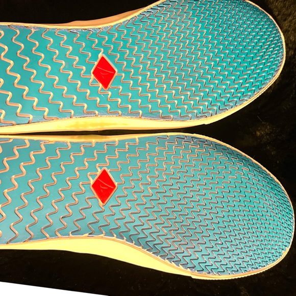 New Sperry casual canvas shoes Sz 9 - Picture 2 of 7